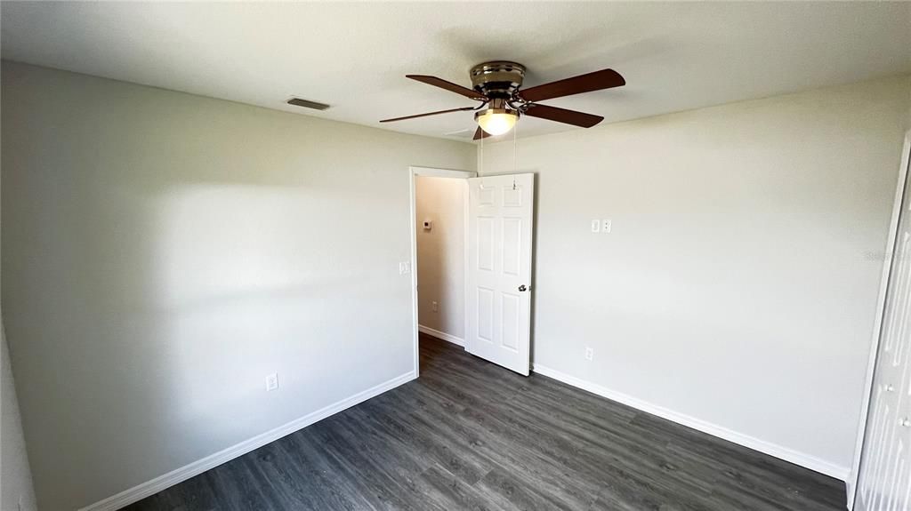 Recently Rented: $1,550 (3 beds, 2 baths, 1351 Square Feet)