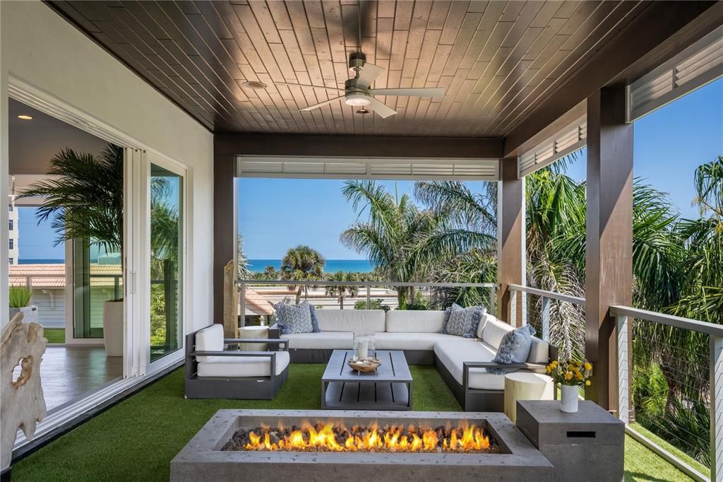 For Sale: $3,475,000 (5 beds, 4 baths, 3596 Square Feet)