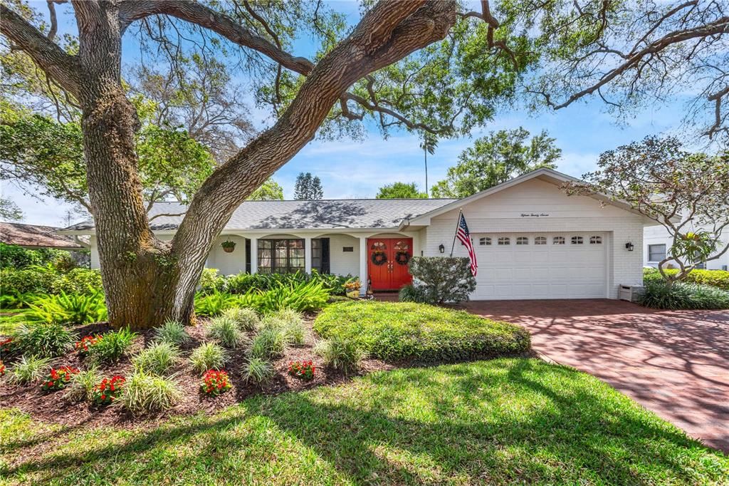 Recently Sold: $729,900 (4 beds, 2 baths, 2141 Square Feet)