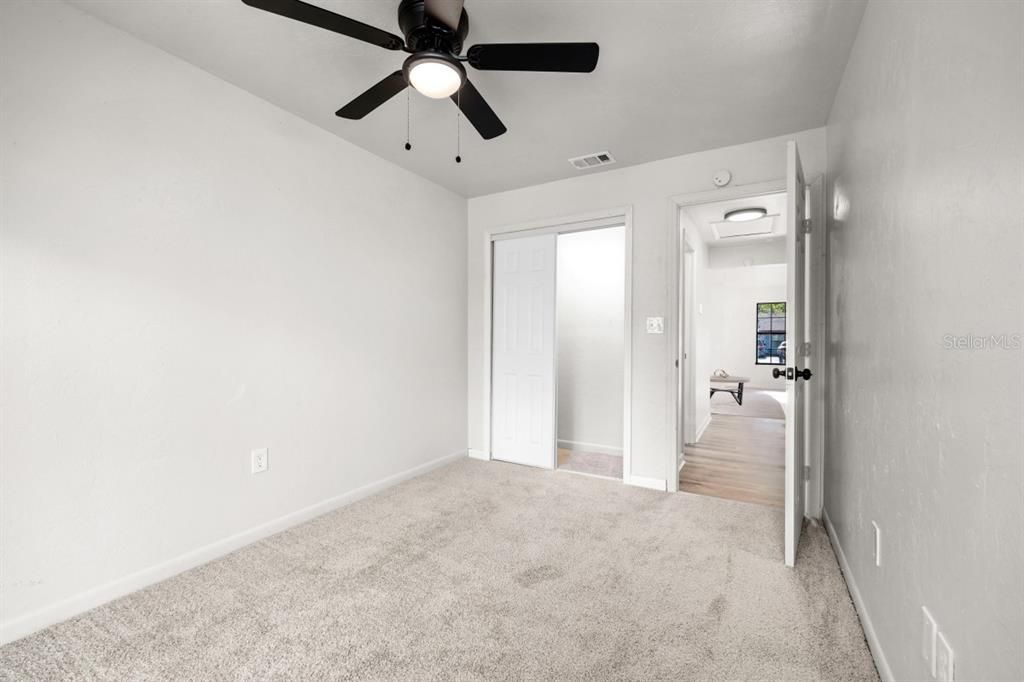 Active With Contract: $124,900 (2 beds, 1 baths, 790 Square Feet)