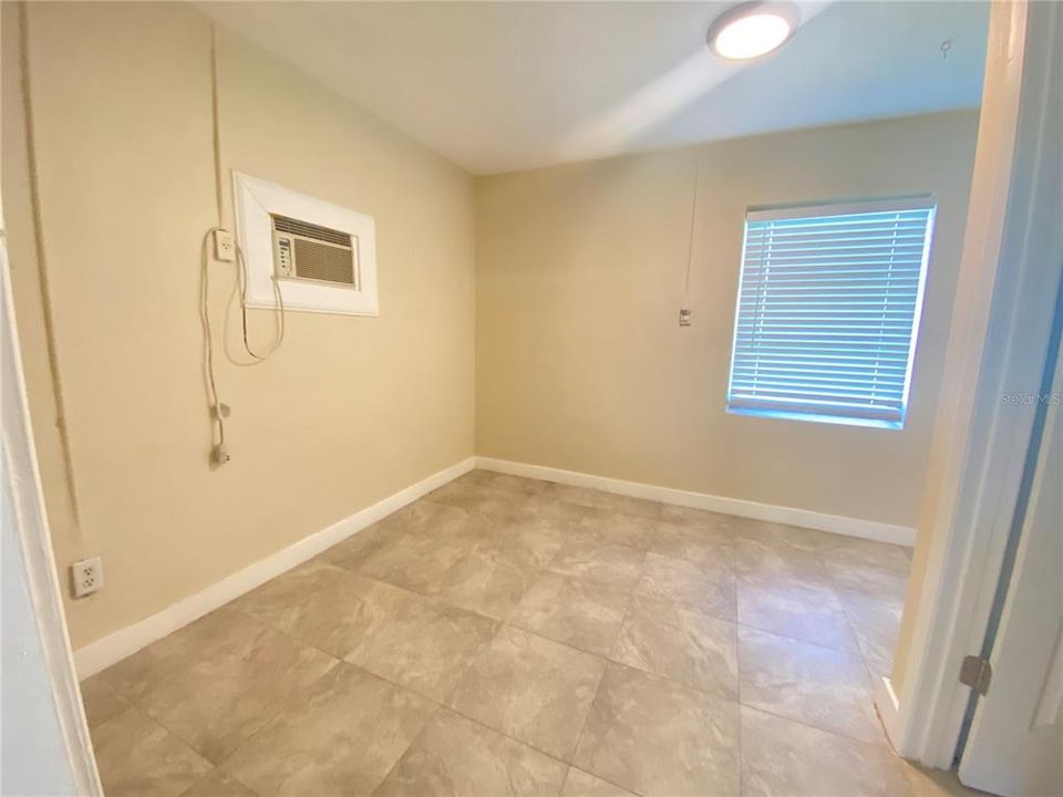 For Sale: $250,000 (3 beds, 2 baths, 1365 Square Feet)