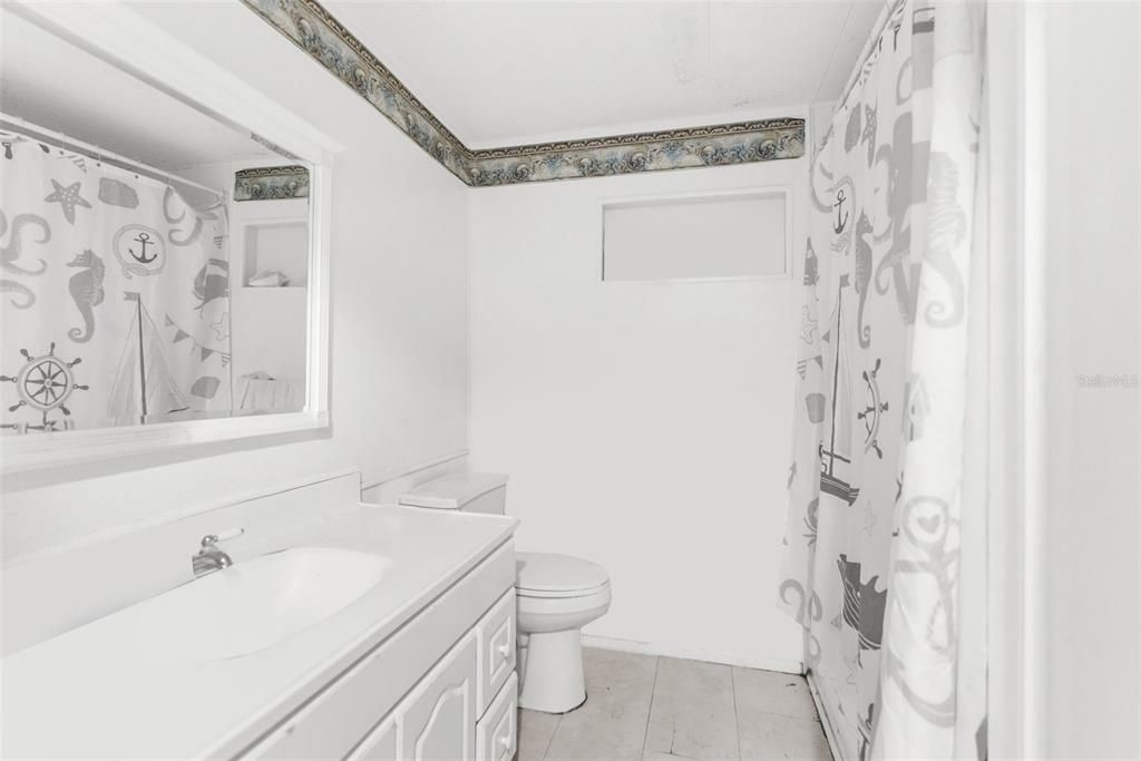 待售: $159,900 (2 贝兹, 2 浴室, 1632 平方英尺)
