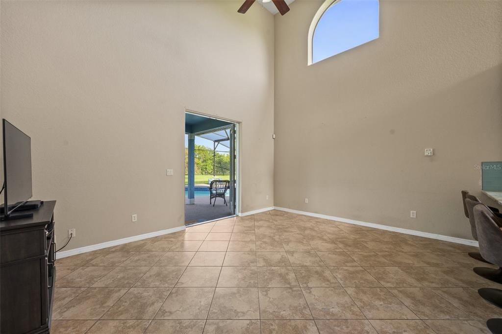 Active With Contract: $689,000 (4 beds, 2 baths, 2409 Square Feet)