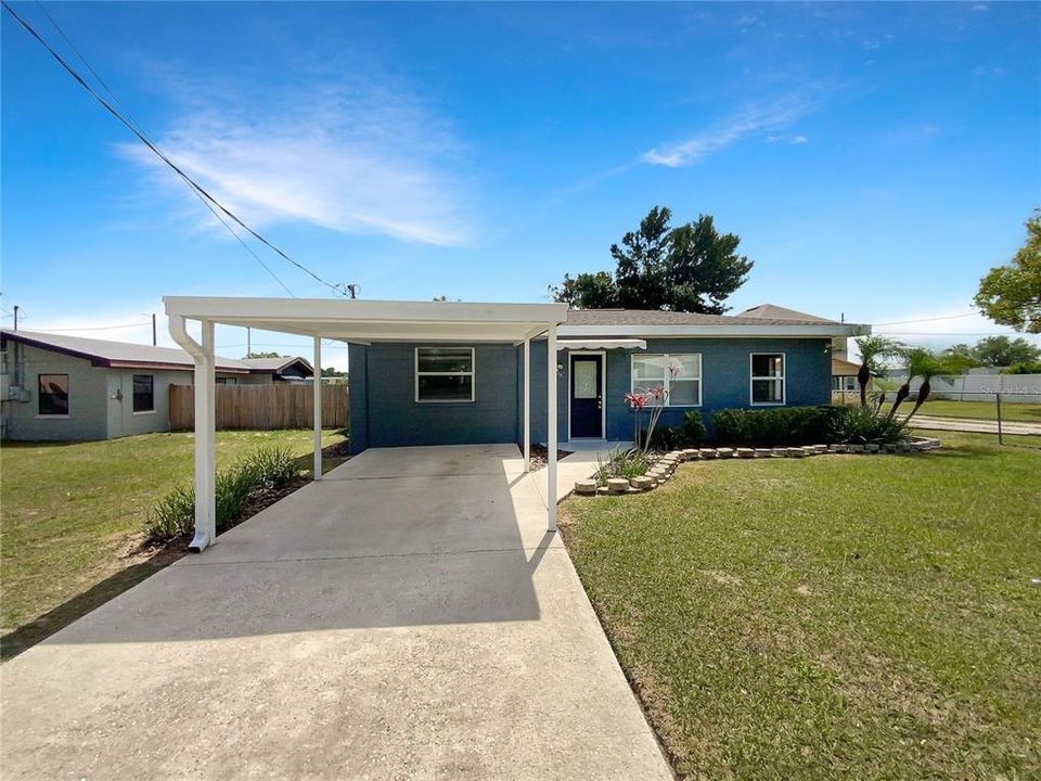Recently Sold: $215,000 (3 beds, 1 baths, 936 Square Feet)