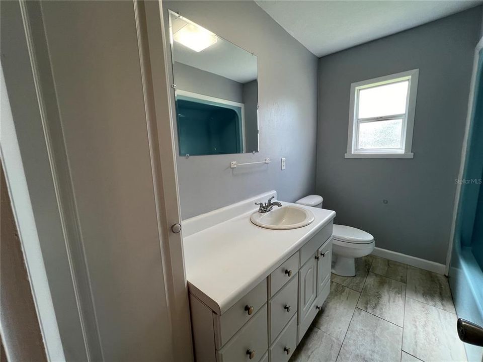 最近租的: $1,600 (2 贝兹, 2 浴室, 1126 平方英尺)