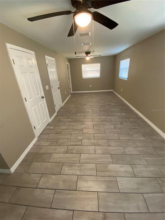 Active With Contract: $246,900 (3 beds, 2 baths, 1720 Square Feet)