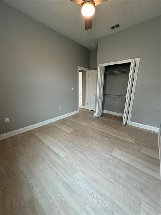 For Rent: $1,750 (3 beds, 2 baths, 1297 Square Feet)