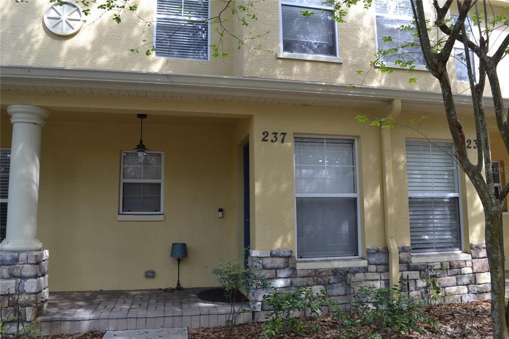 Recently Sold: $217,000 (2 beds, 2 baths, 1560 Square Feet)