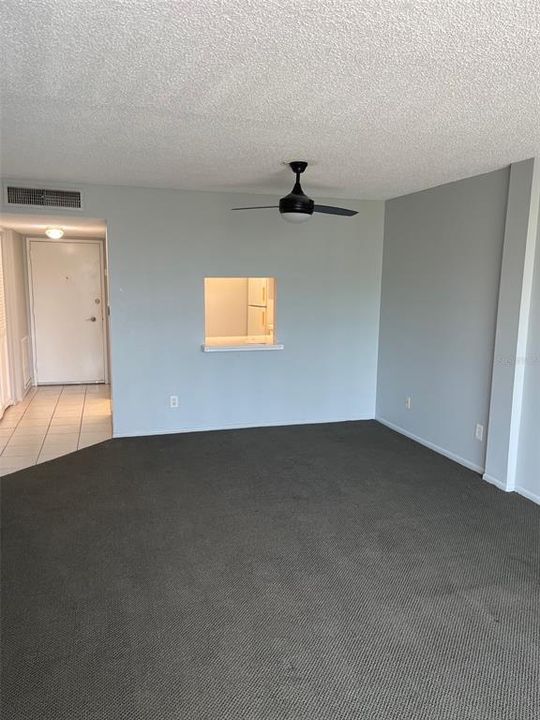 For Rent: $1,500 (1 beds, 1 baths, 714 Square Feet)