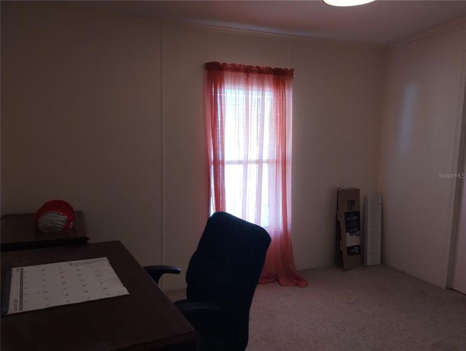 For Sale: $160,000 (2 beds, 2 baths, 1381 Square Feet)