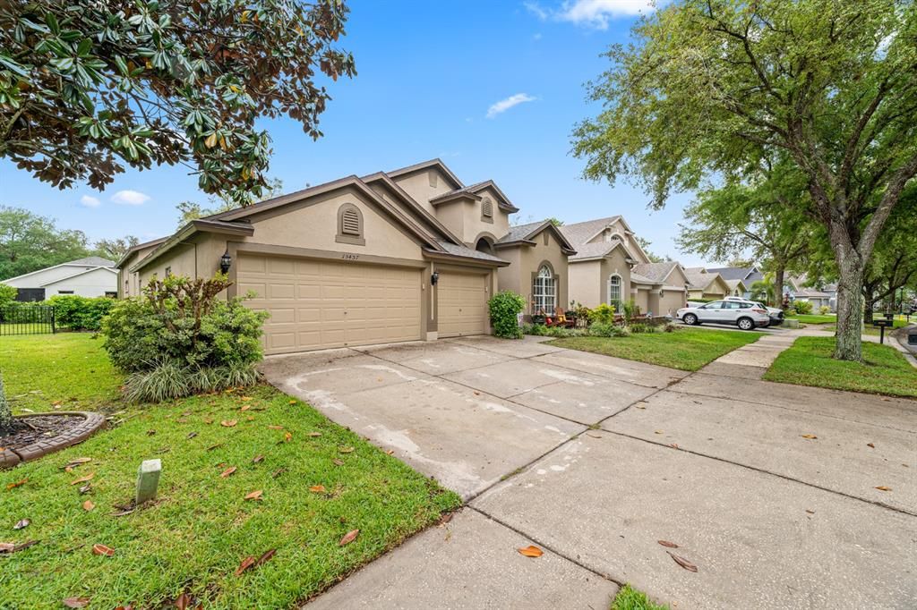 Recently Sold: $575,000 (4 beds, 3 baths, 2786 Square Feet)