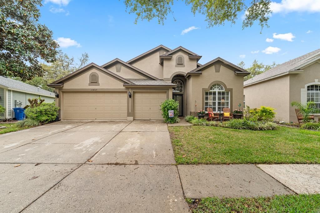 Recently Sold: $575,000 (4 beds, 3 baths, 2786 Square Feet)