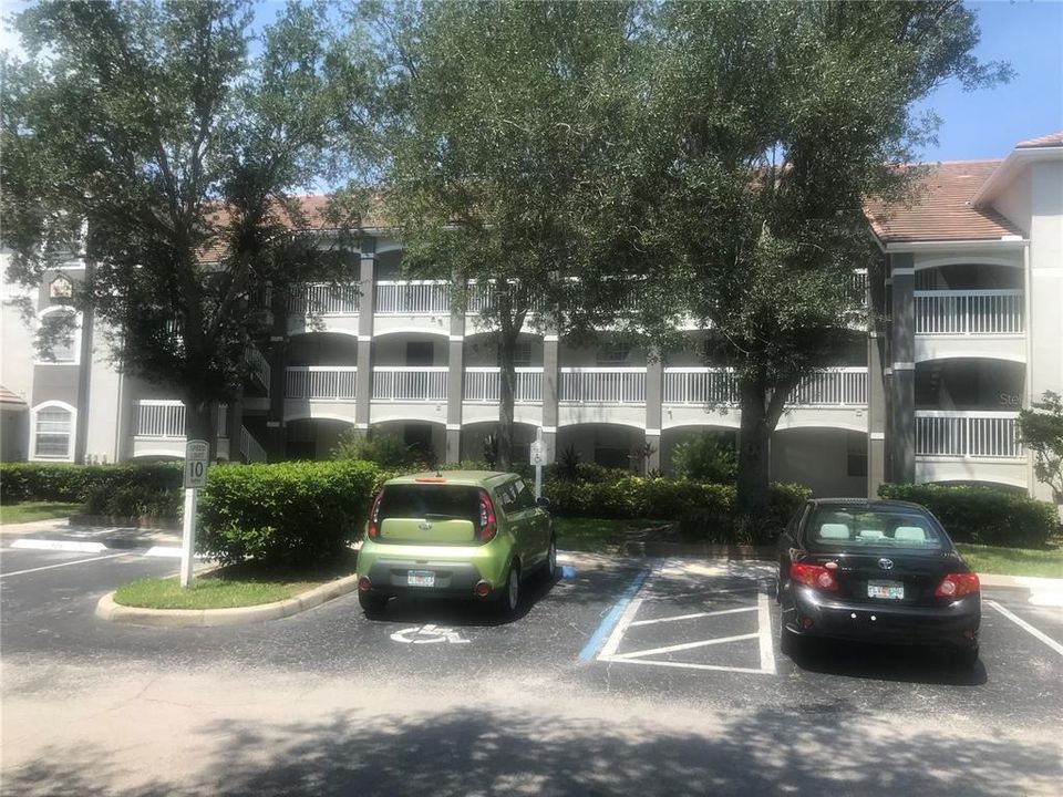 Active With Contract: $199,500 (2 beds, 2 baths, 1020 Square Feet)