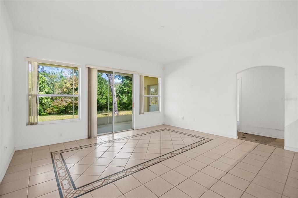 Active With Contract: $310,000 (4 beds, 2 baths, 2093 Square Feet)