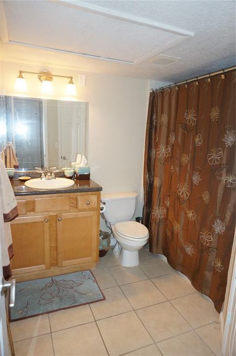 最近租的: $1,595 (2 贝兹, 2 浴室, 924 平方英尺)