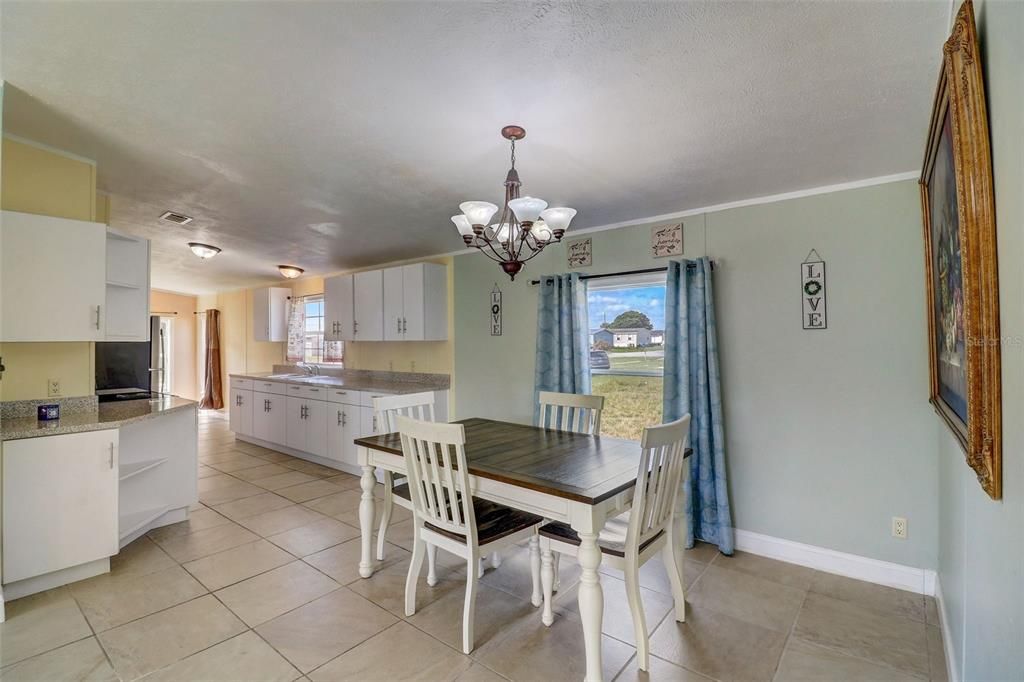 For Sale: $175,000 (4 beds, 2 baths, 1674 Square Feet)