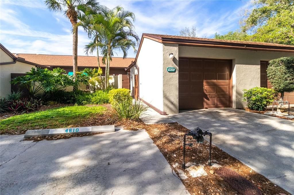 Recently Sold: $329,900 (2 beds, 2 baths, 1573 Square Feet)