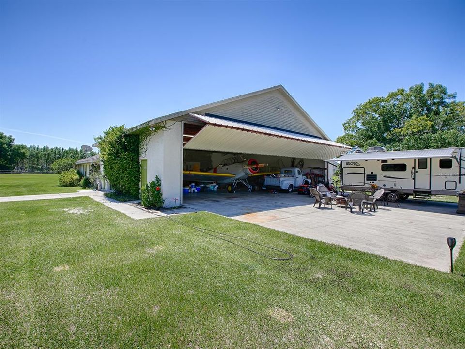 For Sale: $649,900 (4 beds, 2 baths, 2000 Square Feet)