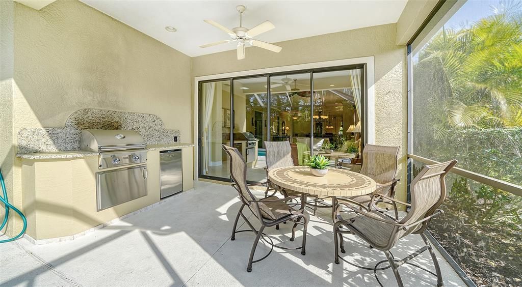 Recently Sold: $685,000 (2 beds, 2 baths, 1919 Square Feet)