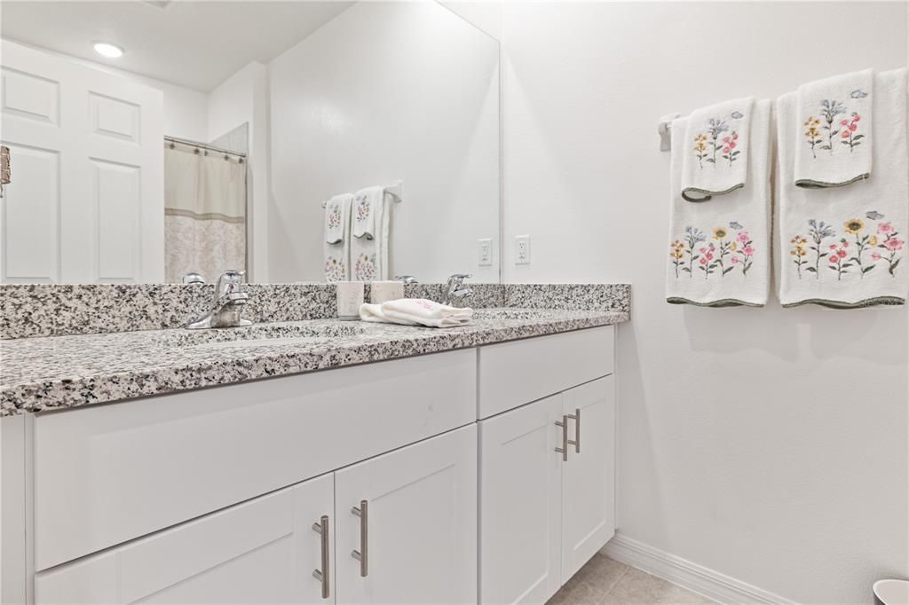 Active With Contract: $2,195 (3 beds, 2 baths, 1735 Square Feet)