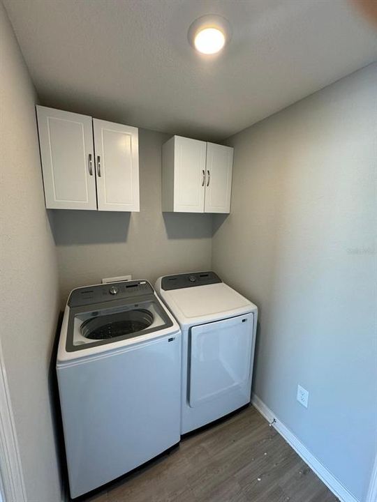 Recently Rented: $2,200 (3 beds, 2 baths, 1468 Square Feet)