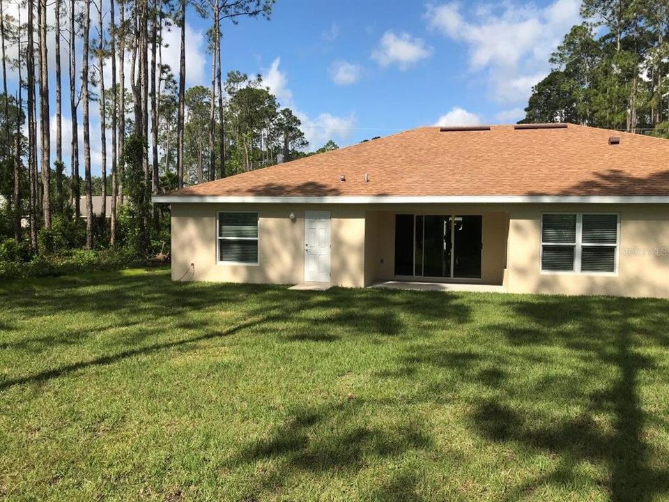 Recently Sold: $360,000 (4 beds, 2 baths, 2448 Square Feet)