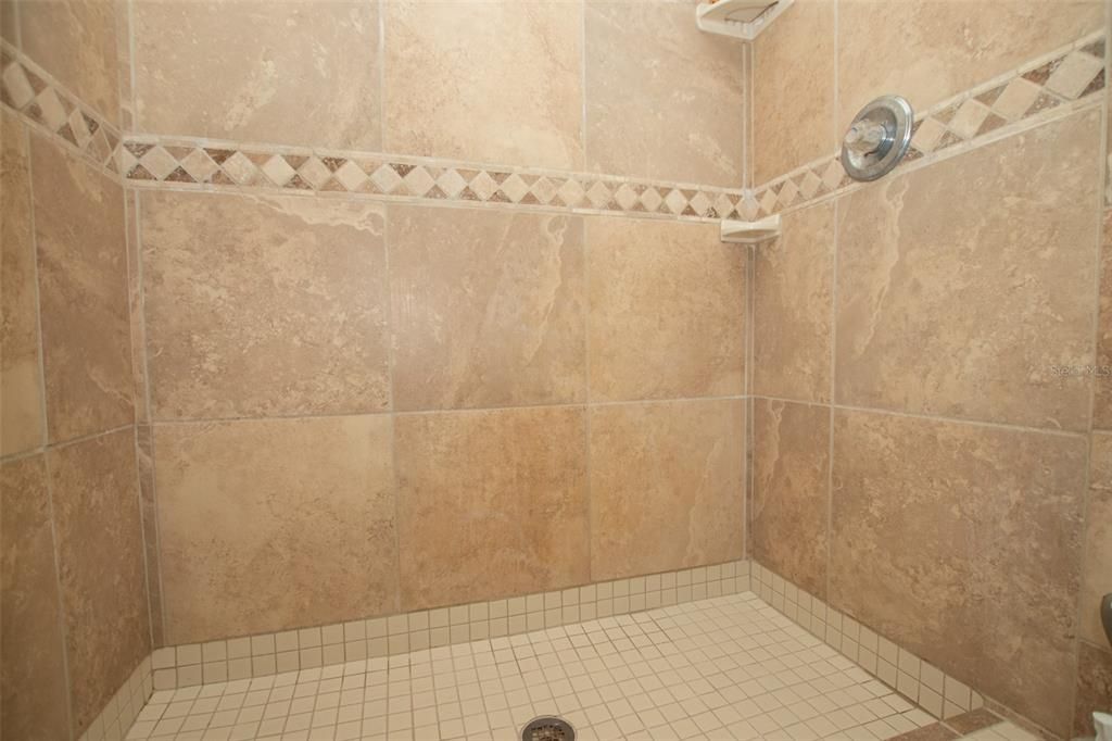 待售: $679,900 (2 贝兹, 2 浴室, 1920 平方英尺)