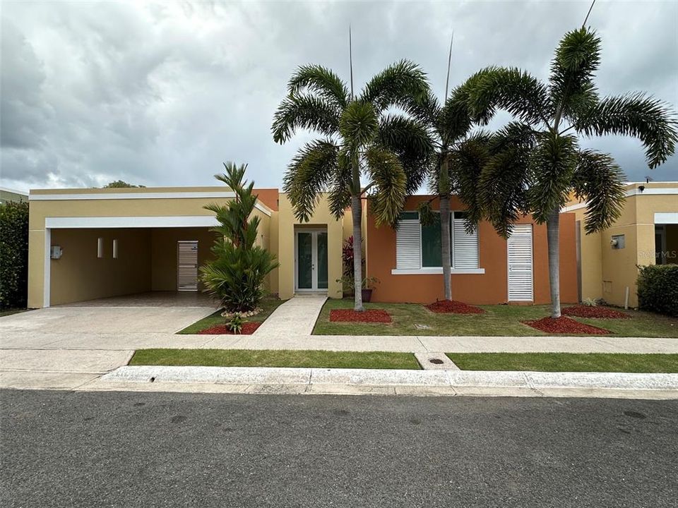 Vendido Recientemente: $299,000 (3 camas, 2 baños, 0 Pies cuadrados)