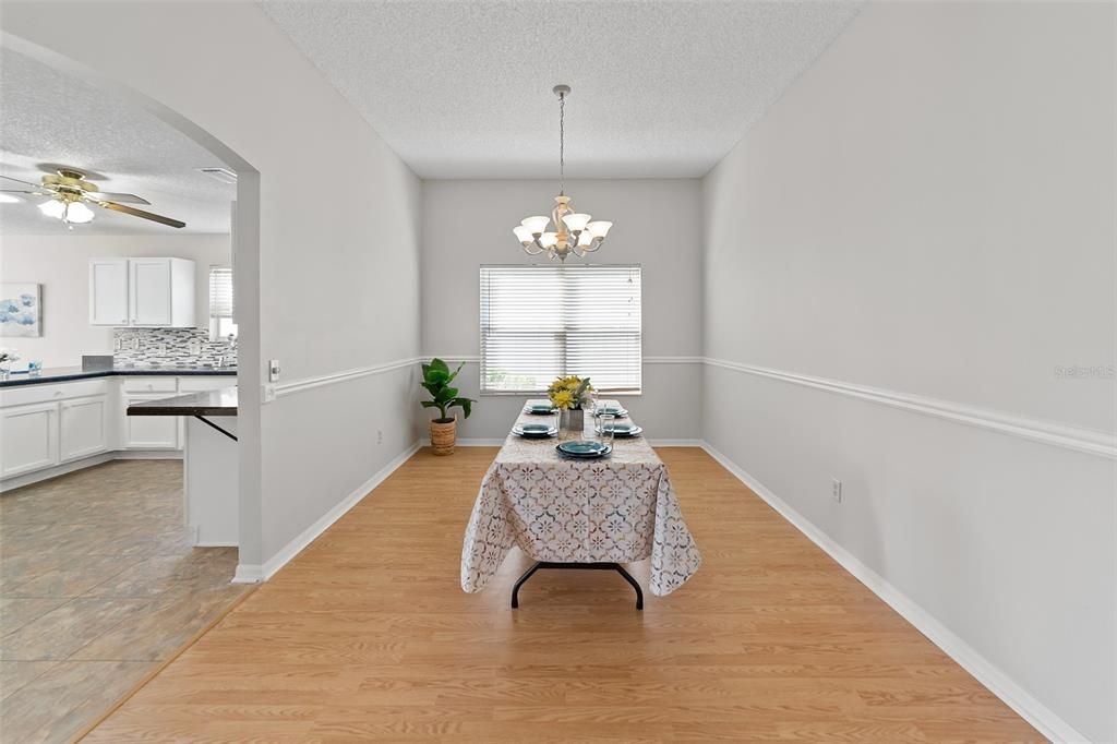 For Sale: $369,900 (3 beds, 2 baths, 1906 Square Feet)