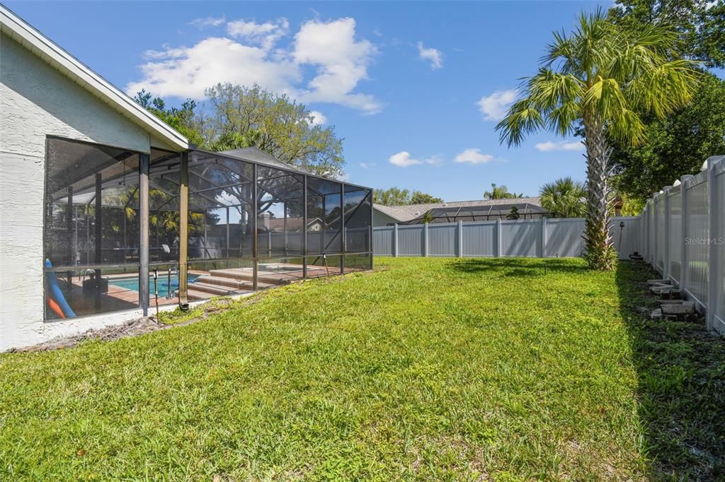 Recently Sold: $440,000 (3 beds, 2 baths, 1966 Square Feet)