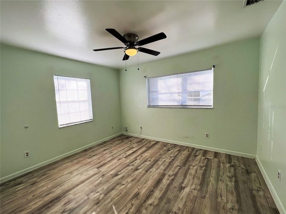 For Rent: $2,499 (3 beds, 2 baths, 1625 Square Feet)