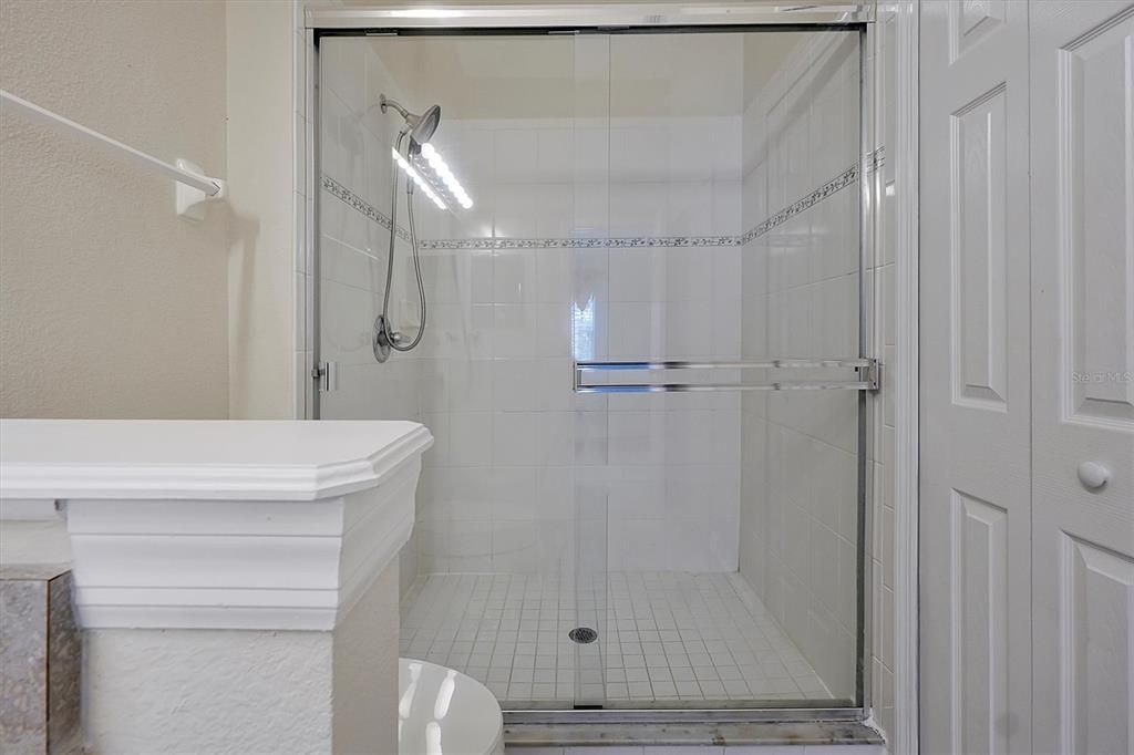 最近售出: $380,000 (2 贝兹, 2 浴室, 1380 平方英尺)