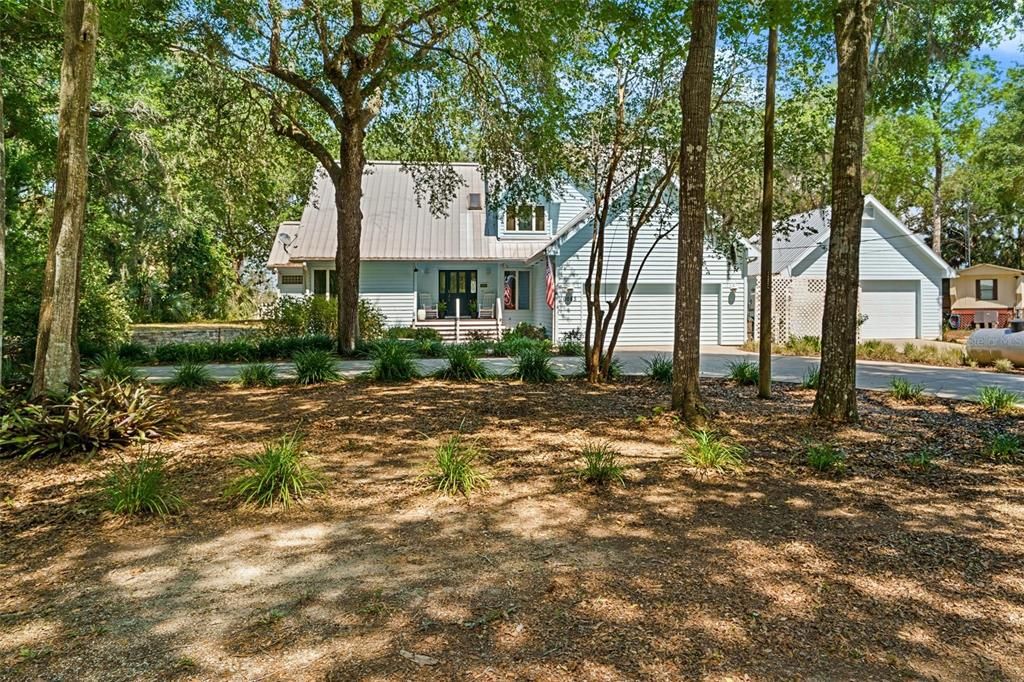 Recently Sold: $825,000 (3 beds, 2 baths, 2303 Square Feet)