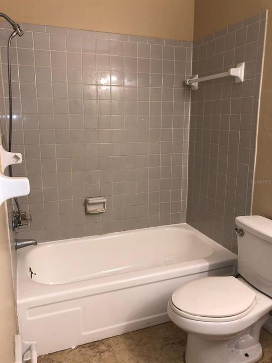 For Rent: $1,290 (1 beds, 1 baths, 650 Square Feet)