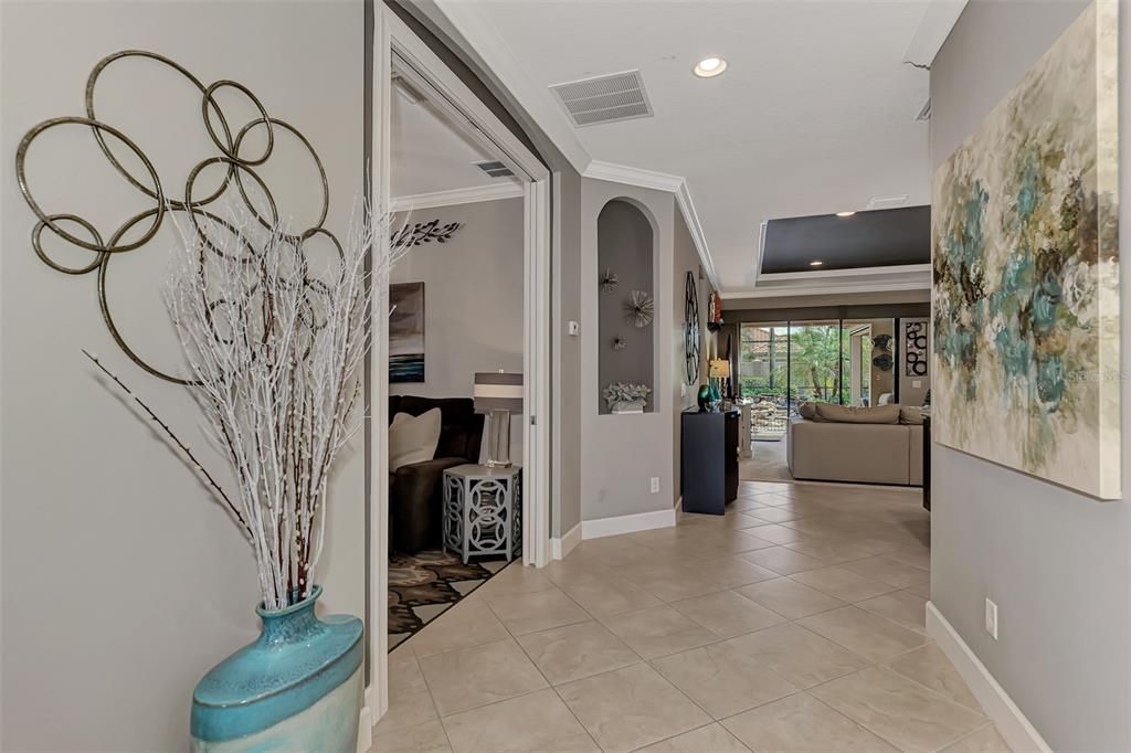 Recently Sold: $725,000 (2 beds, 2 baths, 1876 Square Feet)