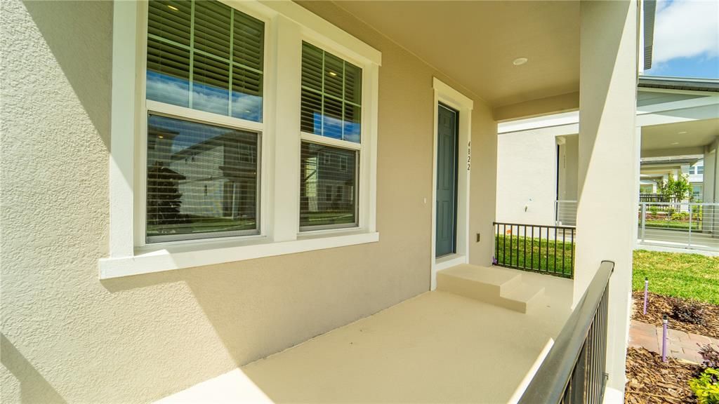 Active With Contract: $3,300 (4 beds, 2 baths, 1964 Square Feet)