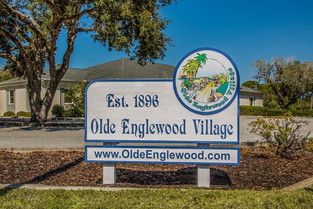 Recently Sold: $875,000 (3 beds, 2 baths, 1796 Square Feet)