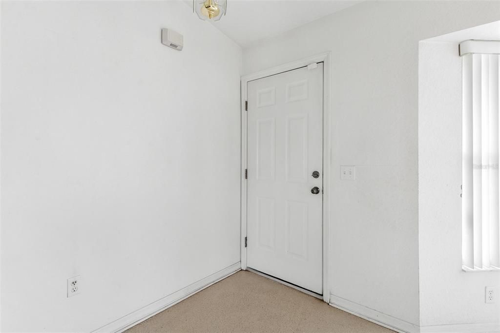 For Sale: $195,000 (3 beds, 2 baths, 1124 Square Feet)