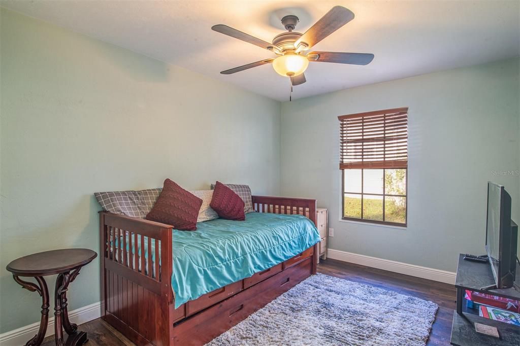 For Sale: $339,000 (3 beds, 2 baths, 1500 Square Feet)