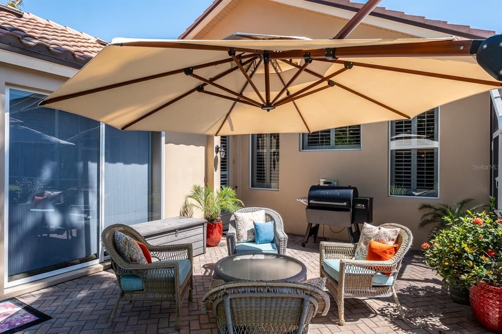 Recently Sold: $1,395,000 (4 beds, 3 baths, 3666 Square Feet)