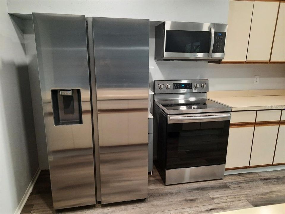 Newer stainless appliances