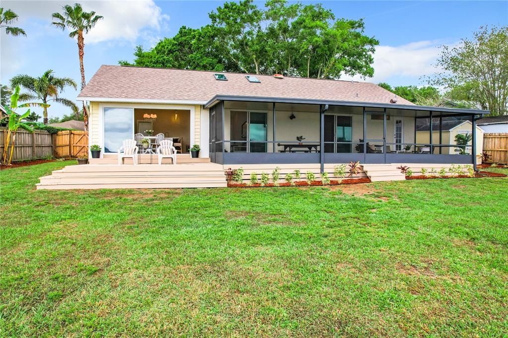 Recently Sold: $465,000 (3 beds, 2 baths, 1488 Square Feet)