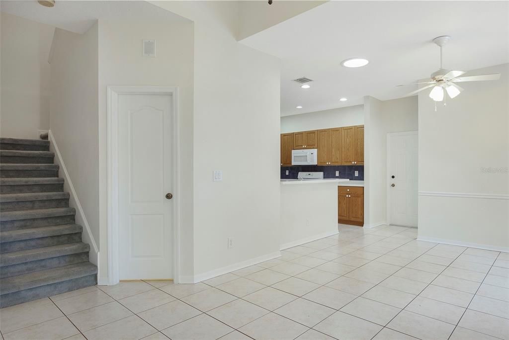 Active With Contract: $429,000 (3 beds, 2 baths, 1653 Square Feet)