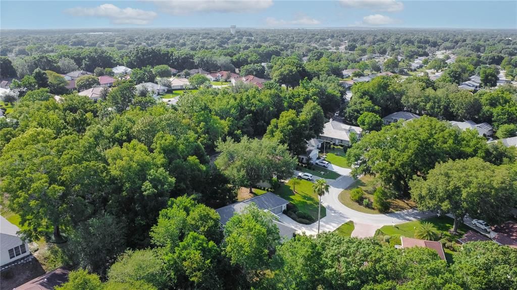 Active With Contract: $279,900 (2 beds, 2 baths, 1576 Square Feet)