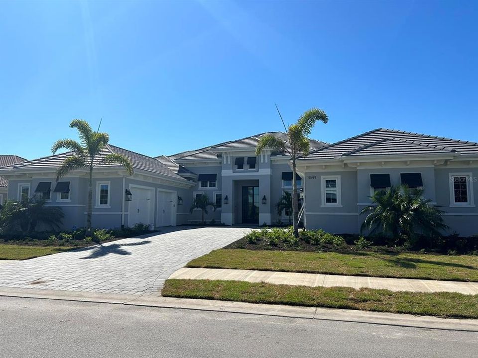 Recently Sold: $3,204,860 (4 beds, 4 baths, 5322 Square Feet)