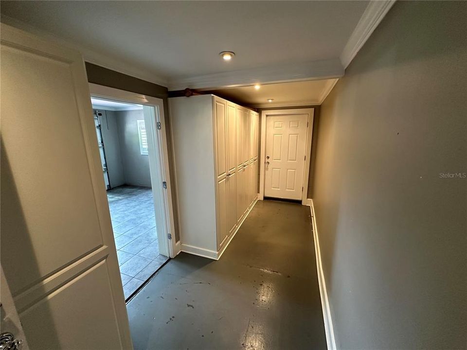 For Rent: $4,440 (3 beds, 2 baths, 1570 Square Feet)