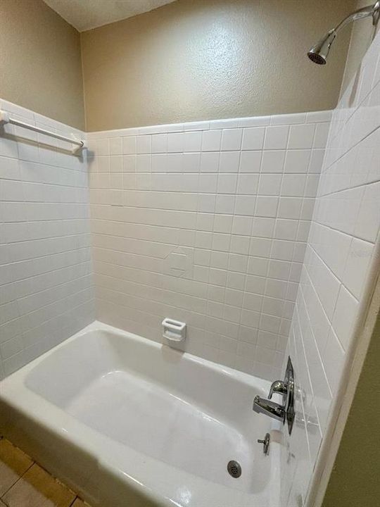 最近租的: $2,400 (3 贝兹, 2 浴室, 1526 平方英尺)