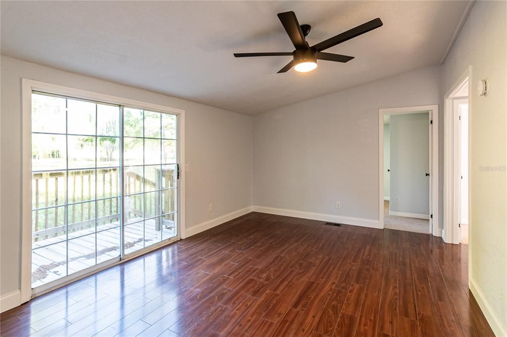 Active With Contract: $246,000 (4 beds, 2 baths, 1440 Square Feet)