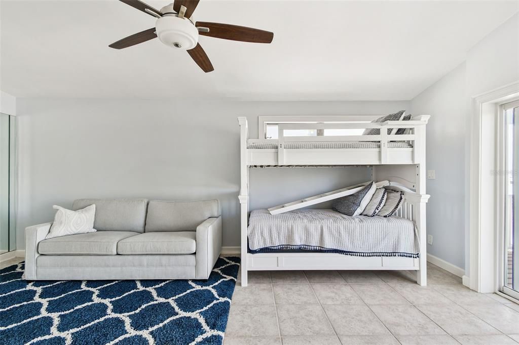 For Rent: $10,000 (4 beds, 4 baths, 3127 Square Feet)