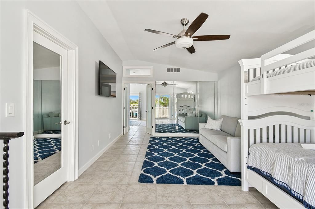 For Rent: $10,000 (4 beds, 4 baths, 3127 Square Feet)